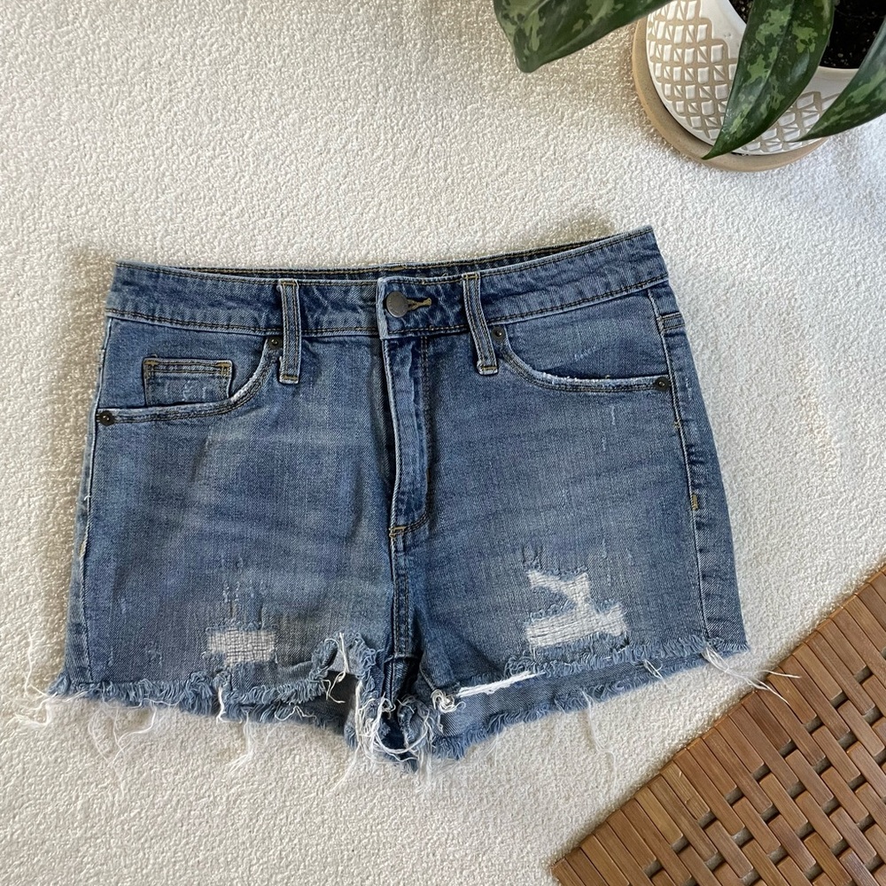 Super Short Shorts